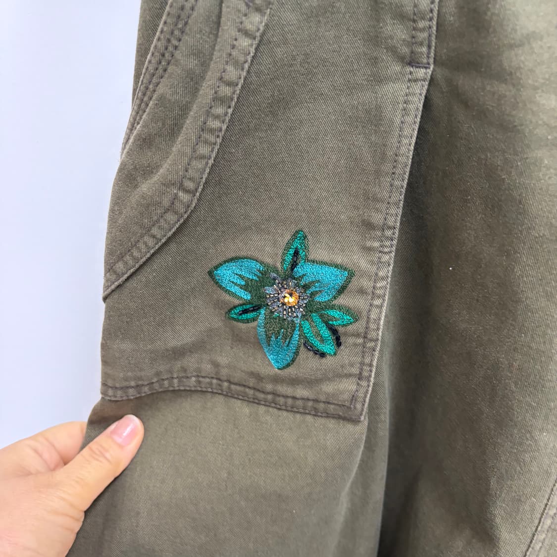 자라 카키색 자수 플라워 스커트 66 상품이미지2