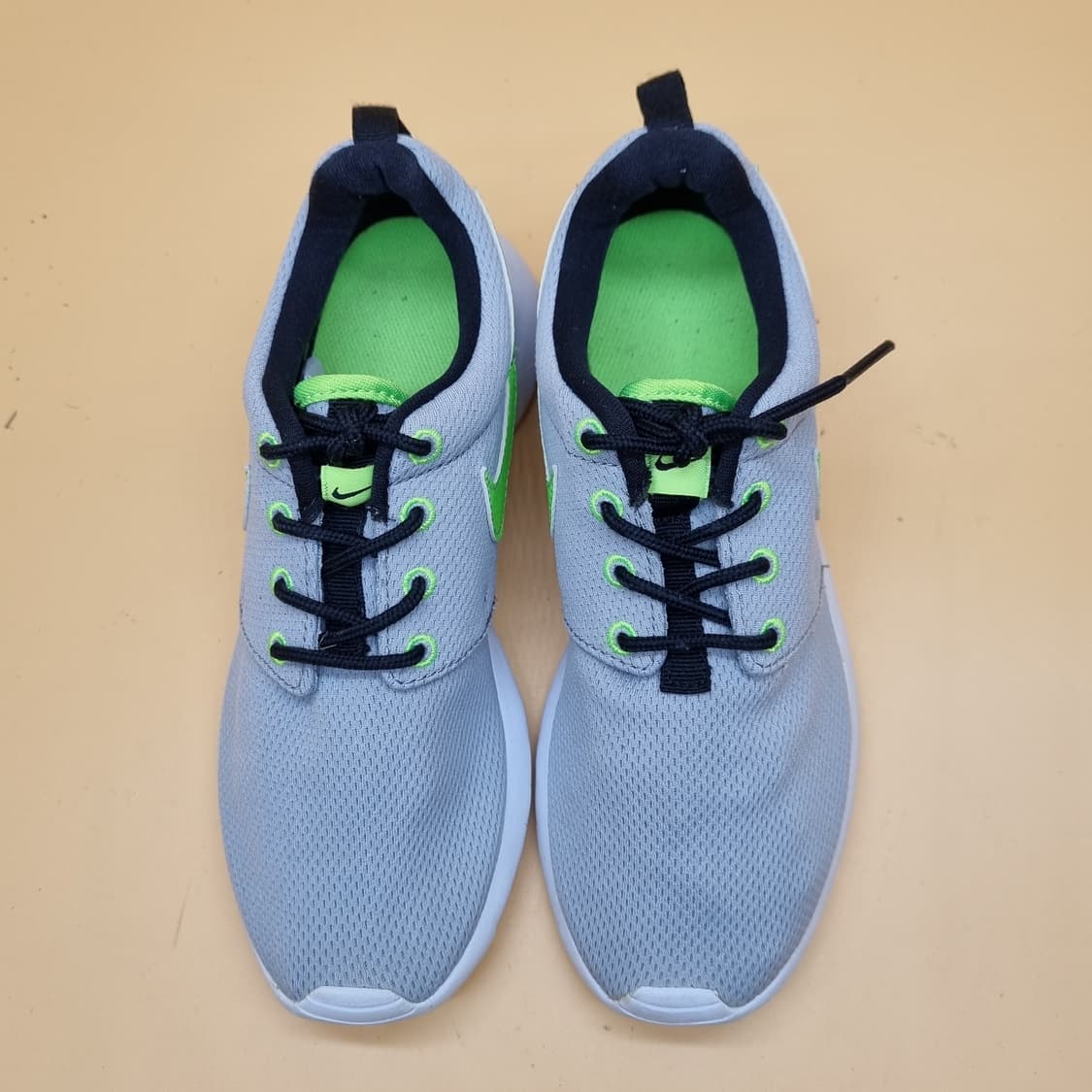 나이키 로쉬런 여성런닝화230  상품이미지2