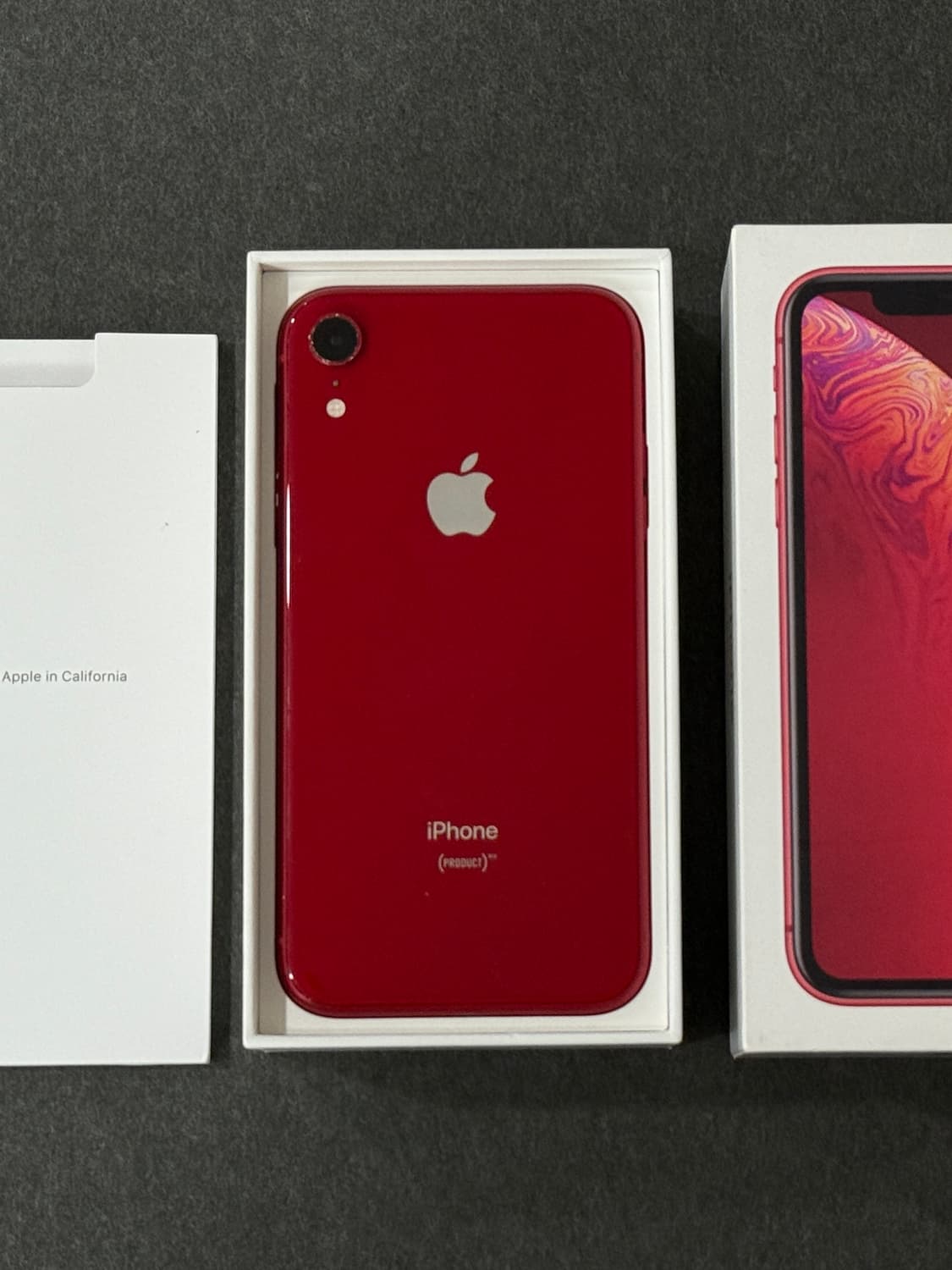 아이폰 XR 레드 128GB 상품이미지1