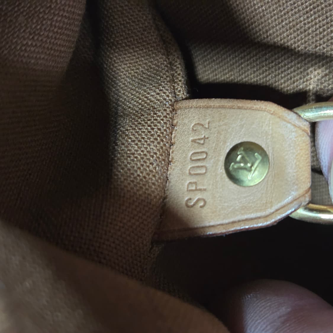 루이비통 네비스 크로스백 상품이미지7