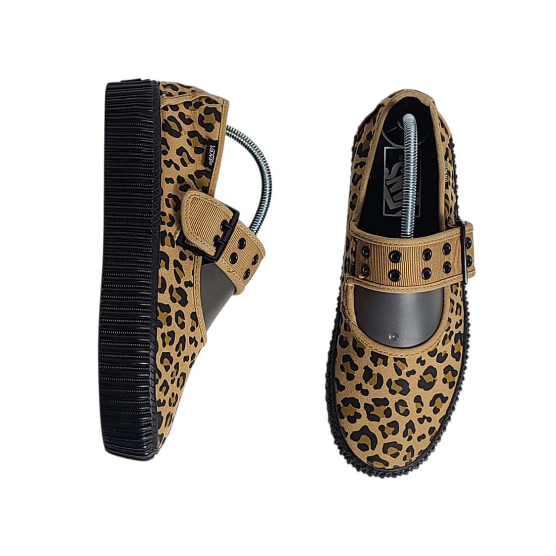 235) Vans 반스 메리제인 레오파드 클리퍼


+ 표기 사이즈 :  상품이미지6