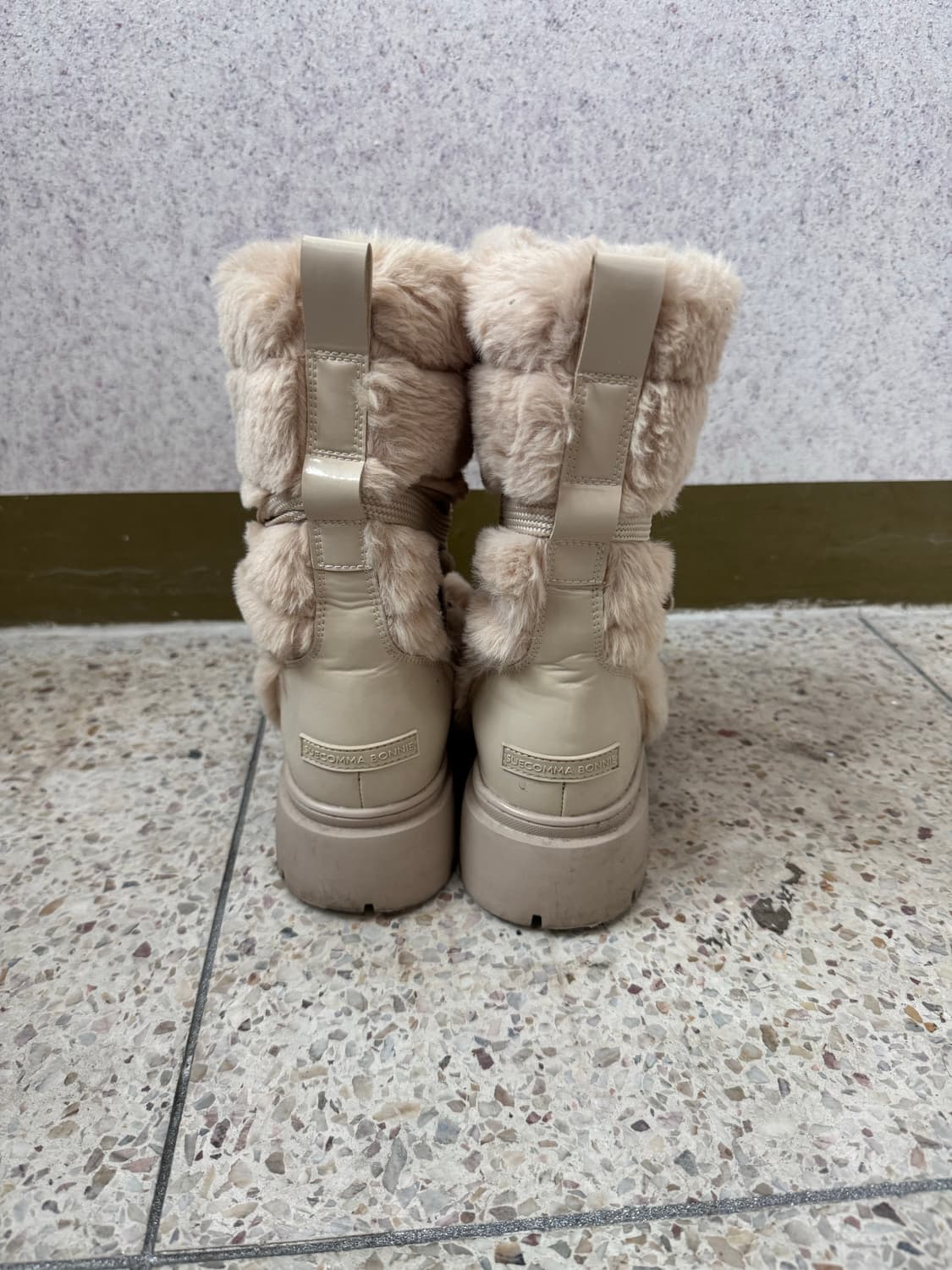 슈콤마보니 퍼 부츠 (235-240) 상품이미지3