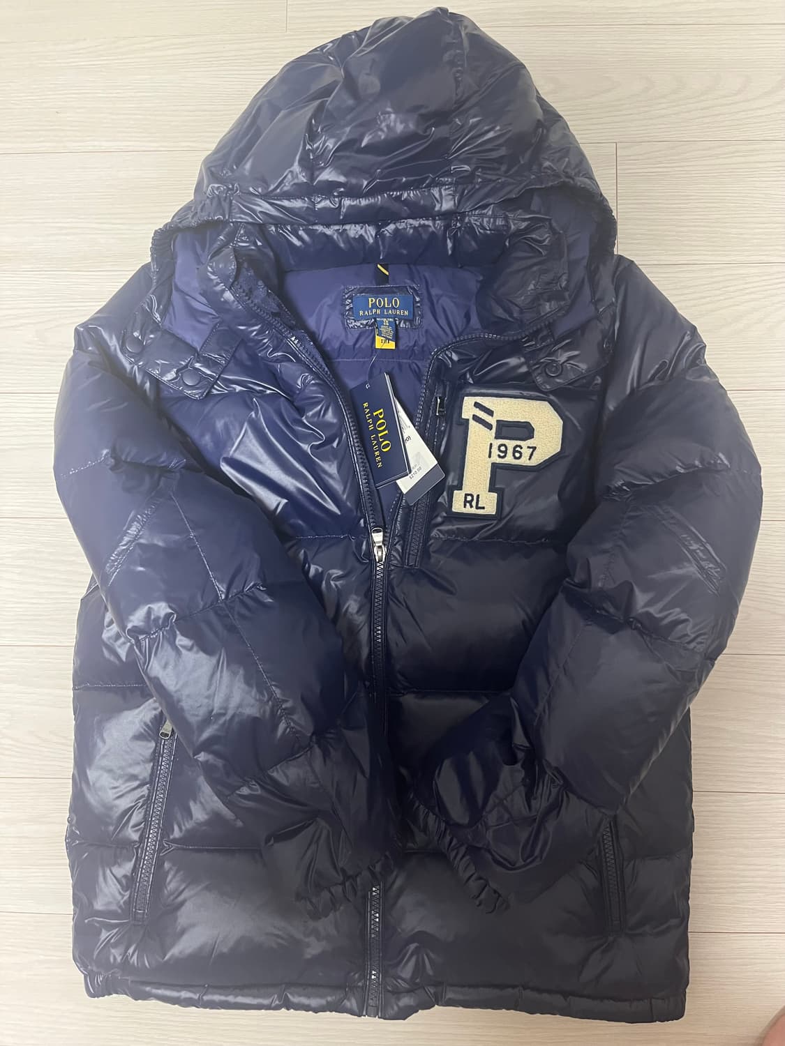 폴로 유광패딩 팝니다 (남녀공용) 상품이미지2