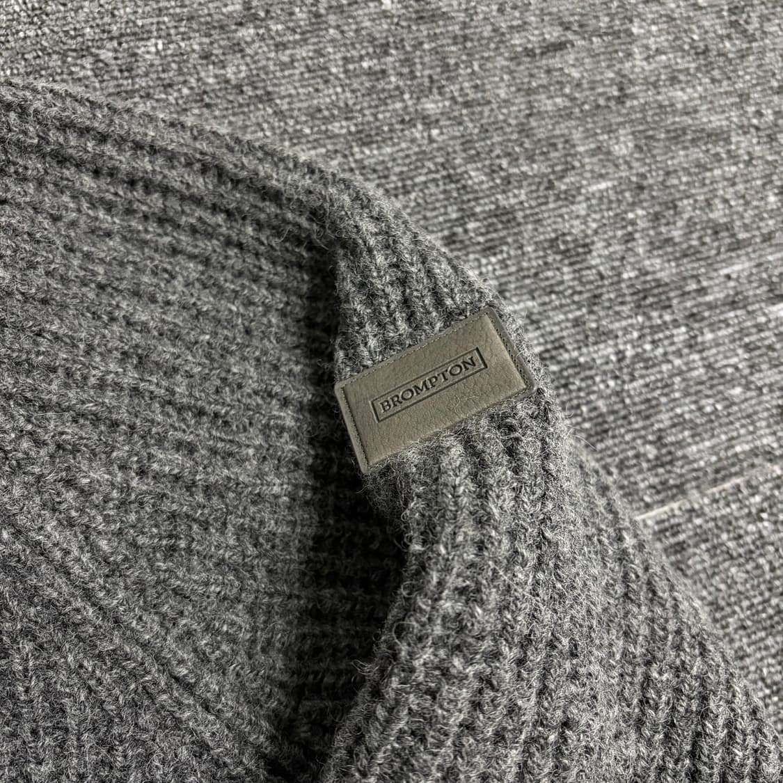 브롬톤 런던 울 후드 가디건 상품이미지4