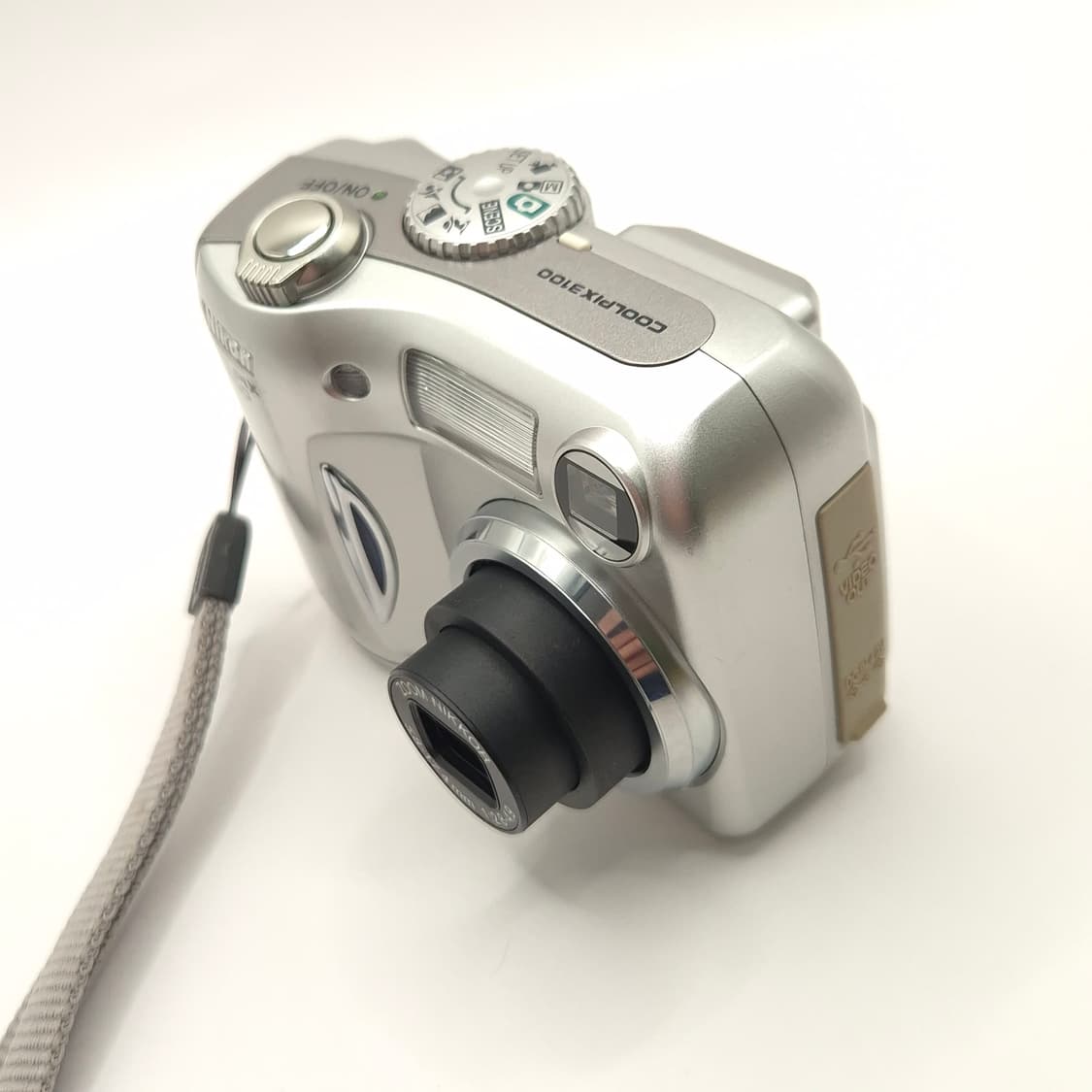 미품급💿니콘 쿨픽스 3100 ✨ 작고 가벼운 감성 똑딱이  상품이미지3