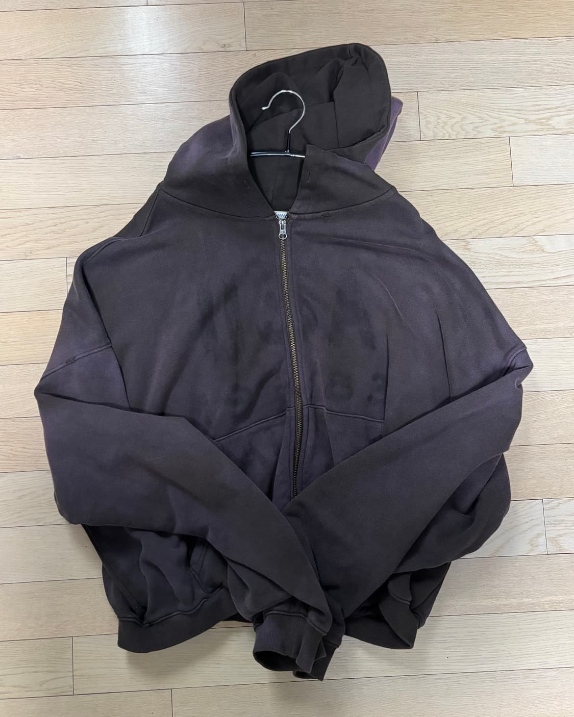 언더마이카 x 노티카 데미지드 후드 집업 브라운 상품이미지1