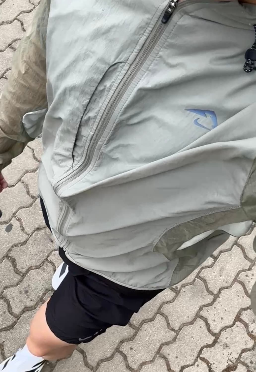 나이키 트레일 에어리즈 자켓 xl 상품이미지1