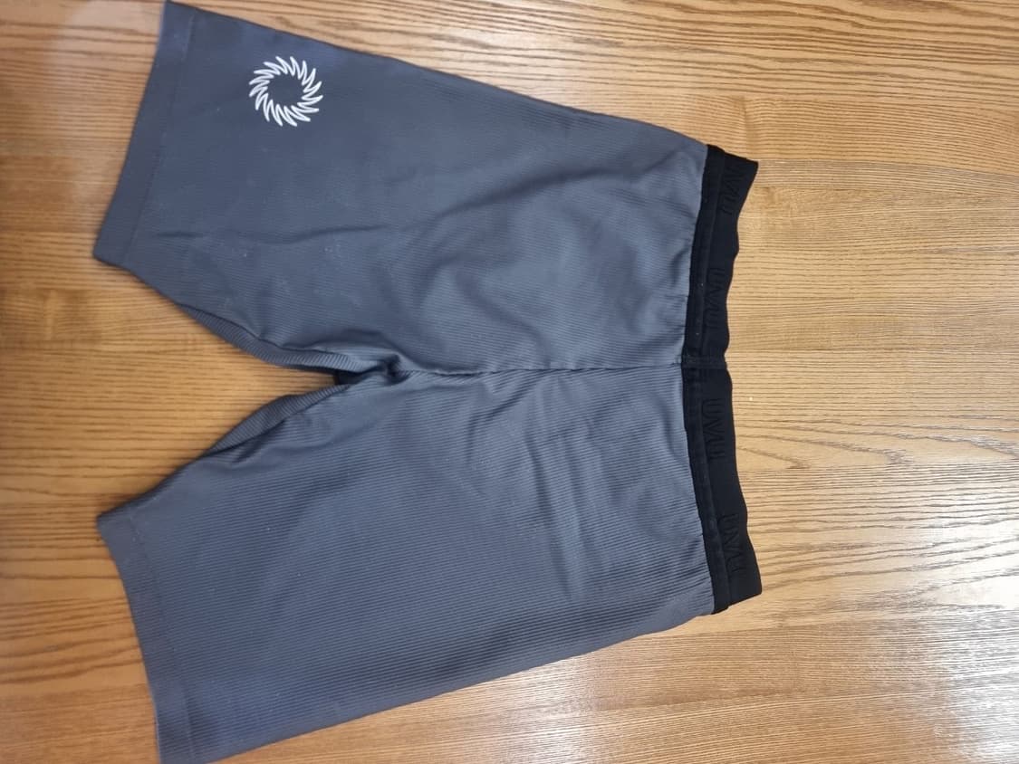 UVU 런닝 타이즈 상품이미지3