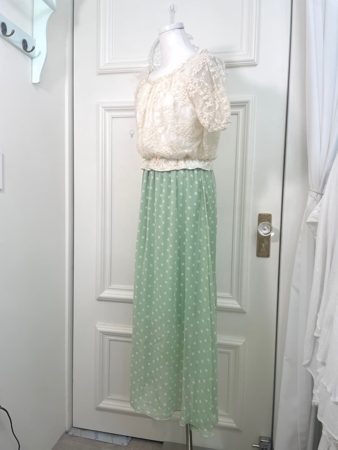 ivory lace off-sholder mint dot long opc 상품이미지2