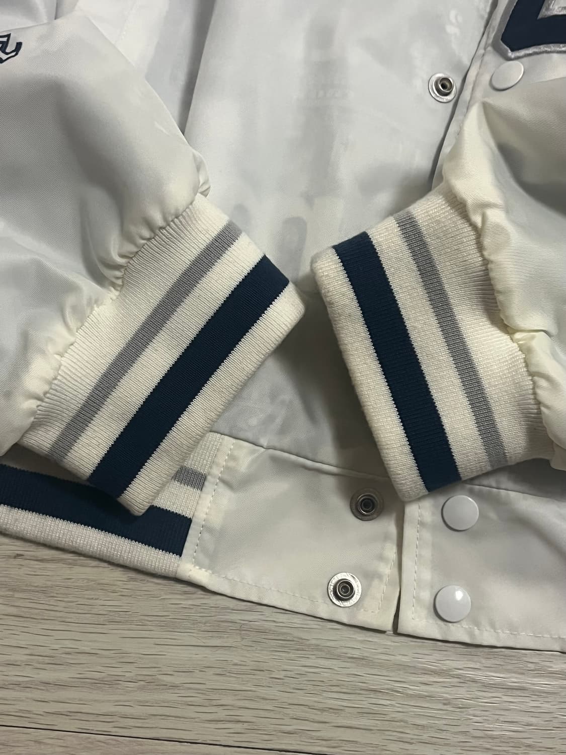 배디 야구점퍼 Varsity Baseball Jacket White 상품이미지6