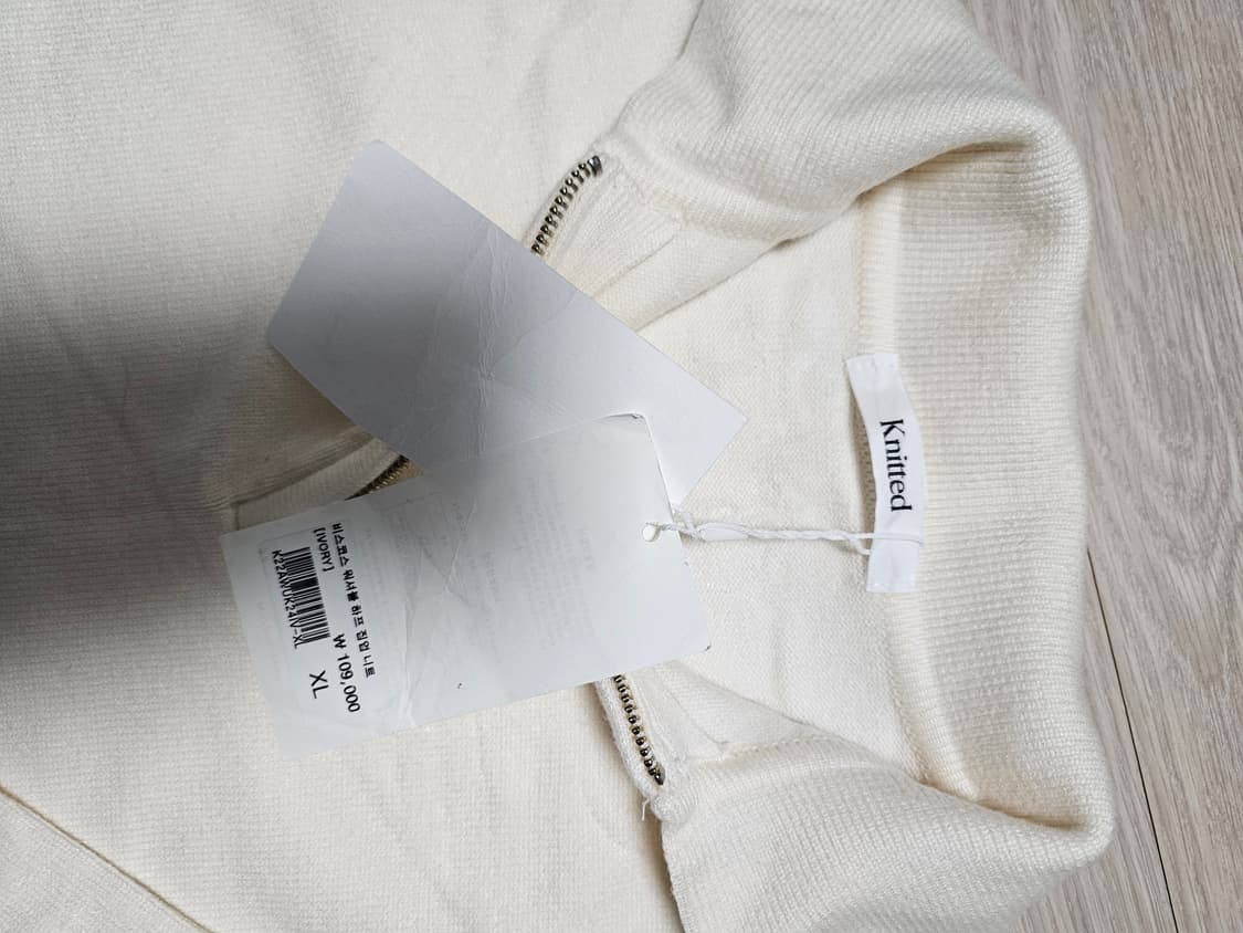 Knitted 워셔블 하프 집업 니트 아이보리색상 105사이즈 상품이미지3