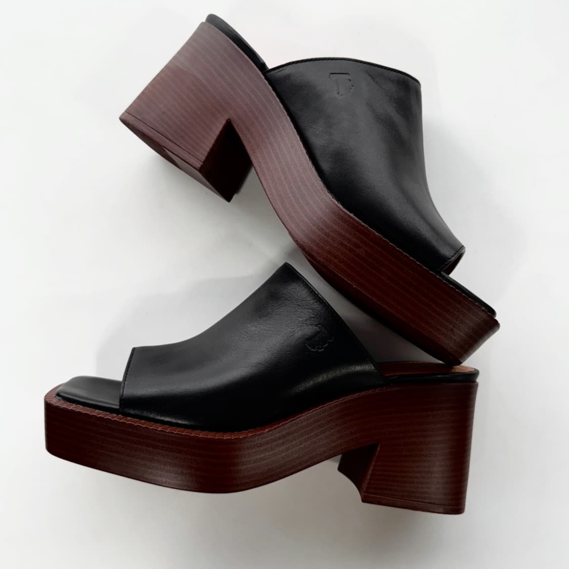 토즈 TODS 23SS 스퀘어 샌들 뮬 상품이미지7