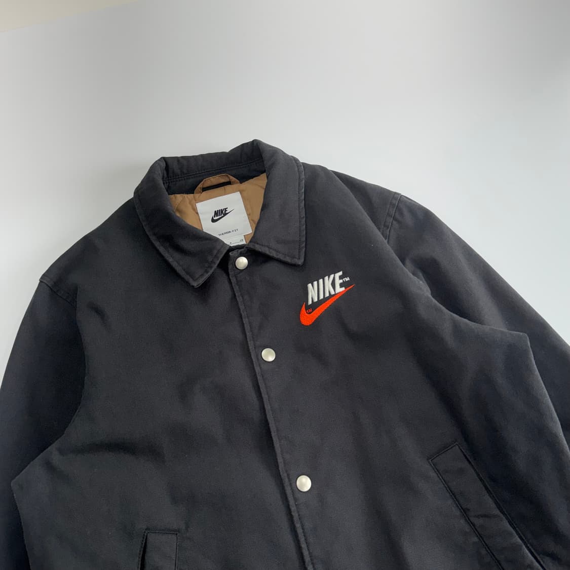 Nike 나이키 백 로고 블랙 점퍼 상품이미지4