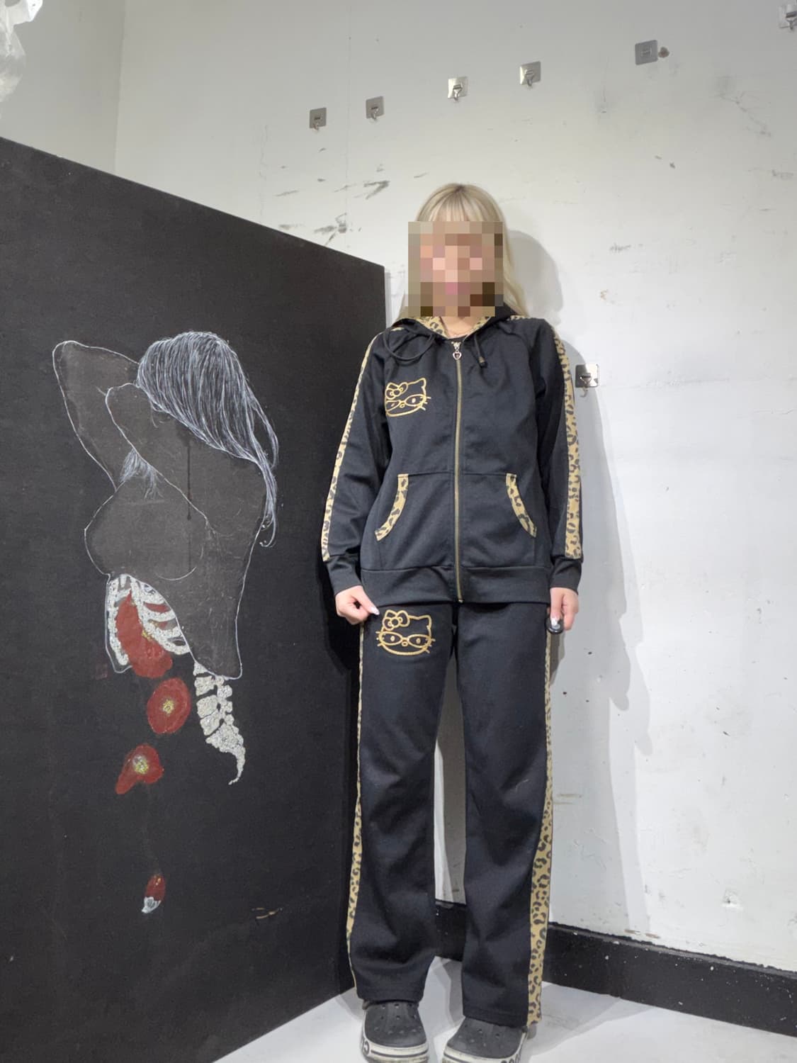 헬로키티 레오파드 빅로고 라떼 갸루 져지 트레이닝 셋업 S 상품이미지3