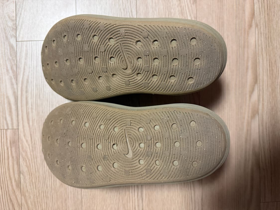 250) 나이키 리액트X 리주버네이트 카키 상품이미지6