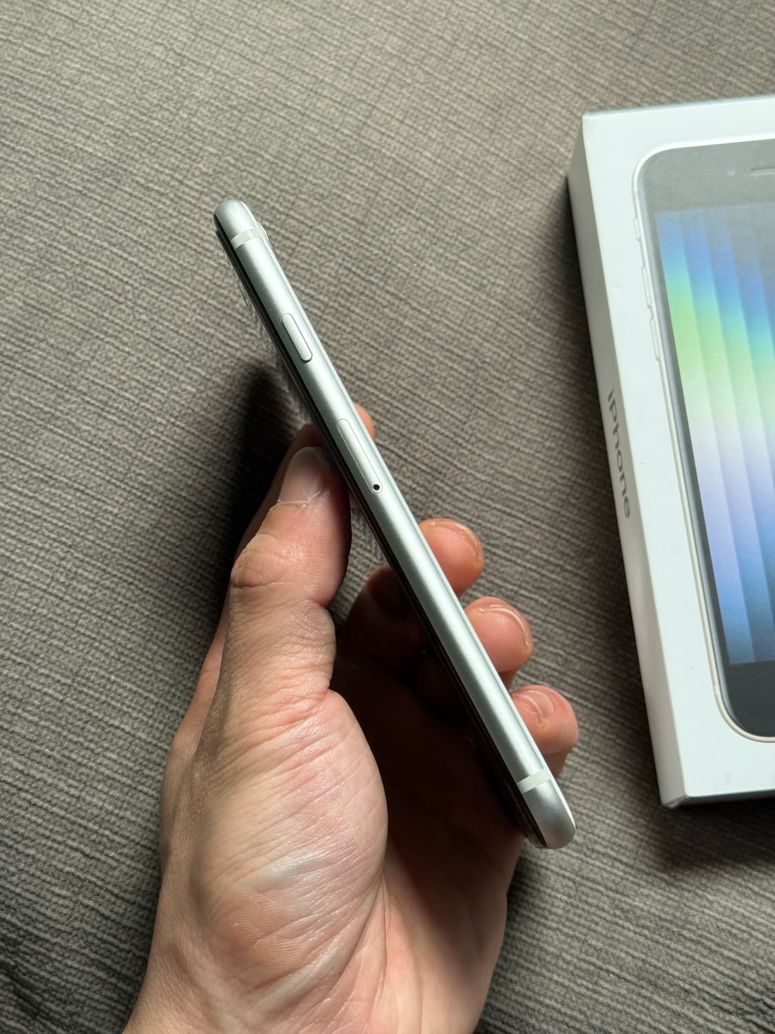 아이폰 SE3 화이트 128GB 상품이미지3