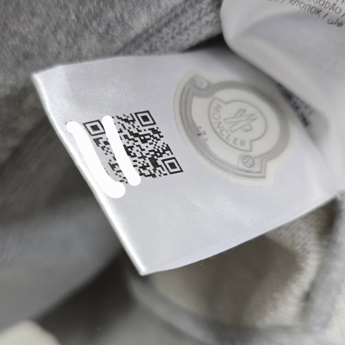 몽클레어 와펜 후드 집업 m사이즈 95 판매 상품이미지6