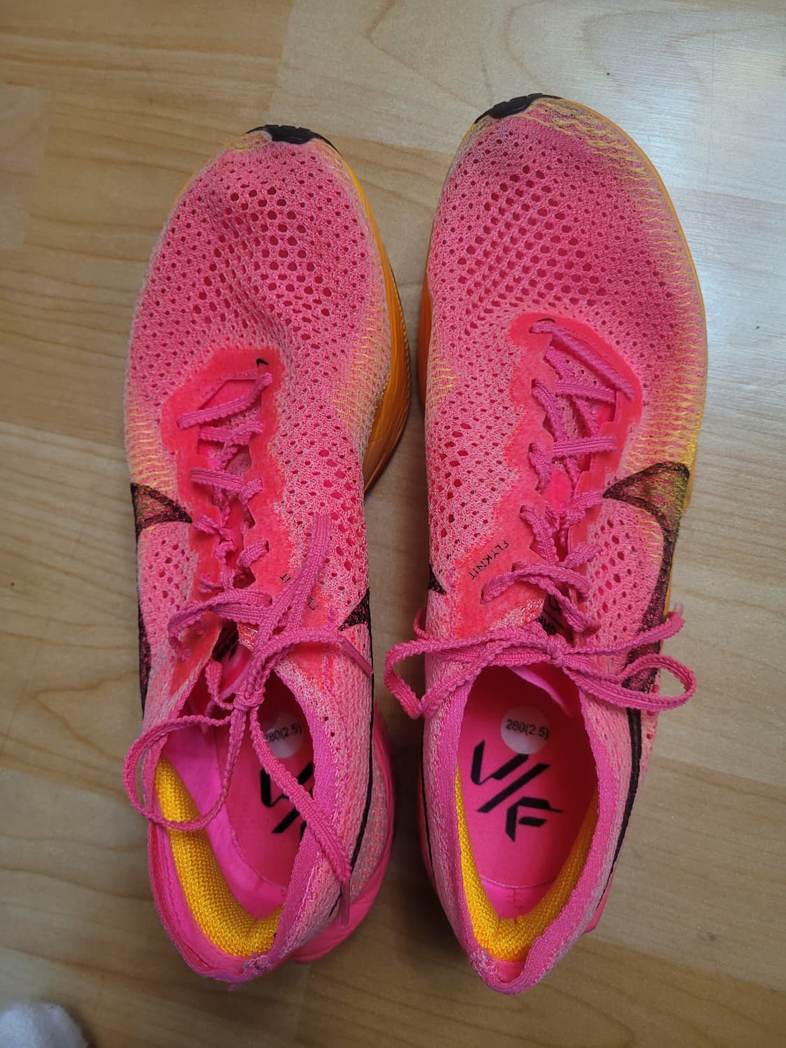 나이키 줌 베이퍼플라이 넥스트3 하이퍼핑크 280  상품이미지3