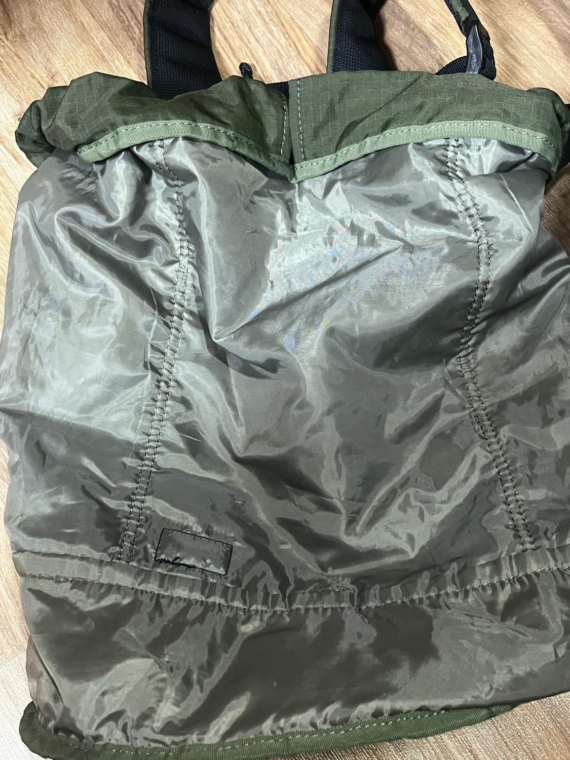 포터 나일론 립스탑 백팩 카키 상품이미지7