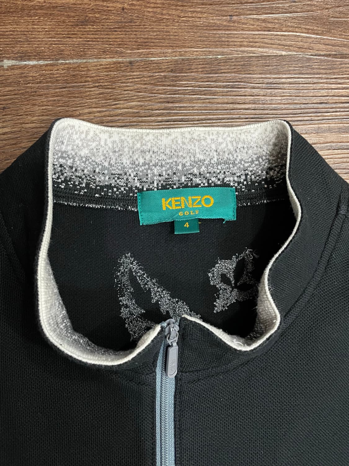 겐조 일본판 블랙 하프집업 반팔 티셔츠 상품이미지4