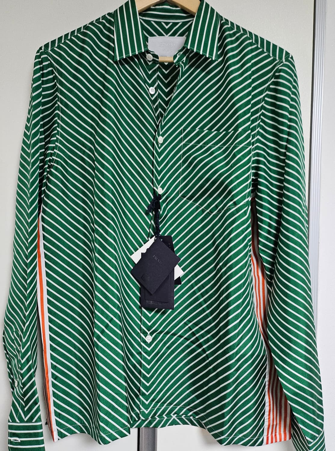 프라다 실크 스트라이프 셔츠 그린 (40) 상품이미지2