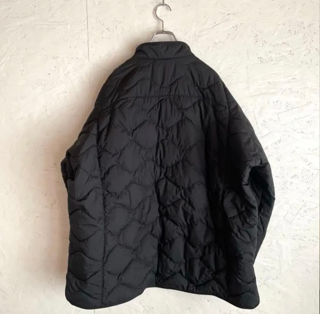 유니클로 화이트마운티니어링 경량패딩 4xl 상품이미지2