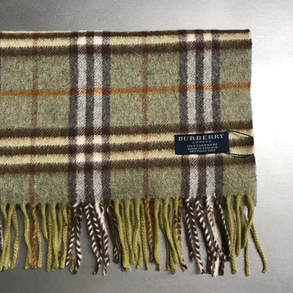 버버리 정품 캐시미어 머플러 그린 상품이미지3