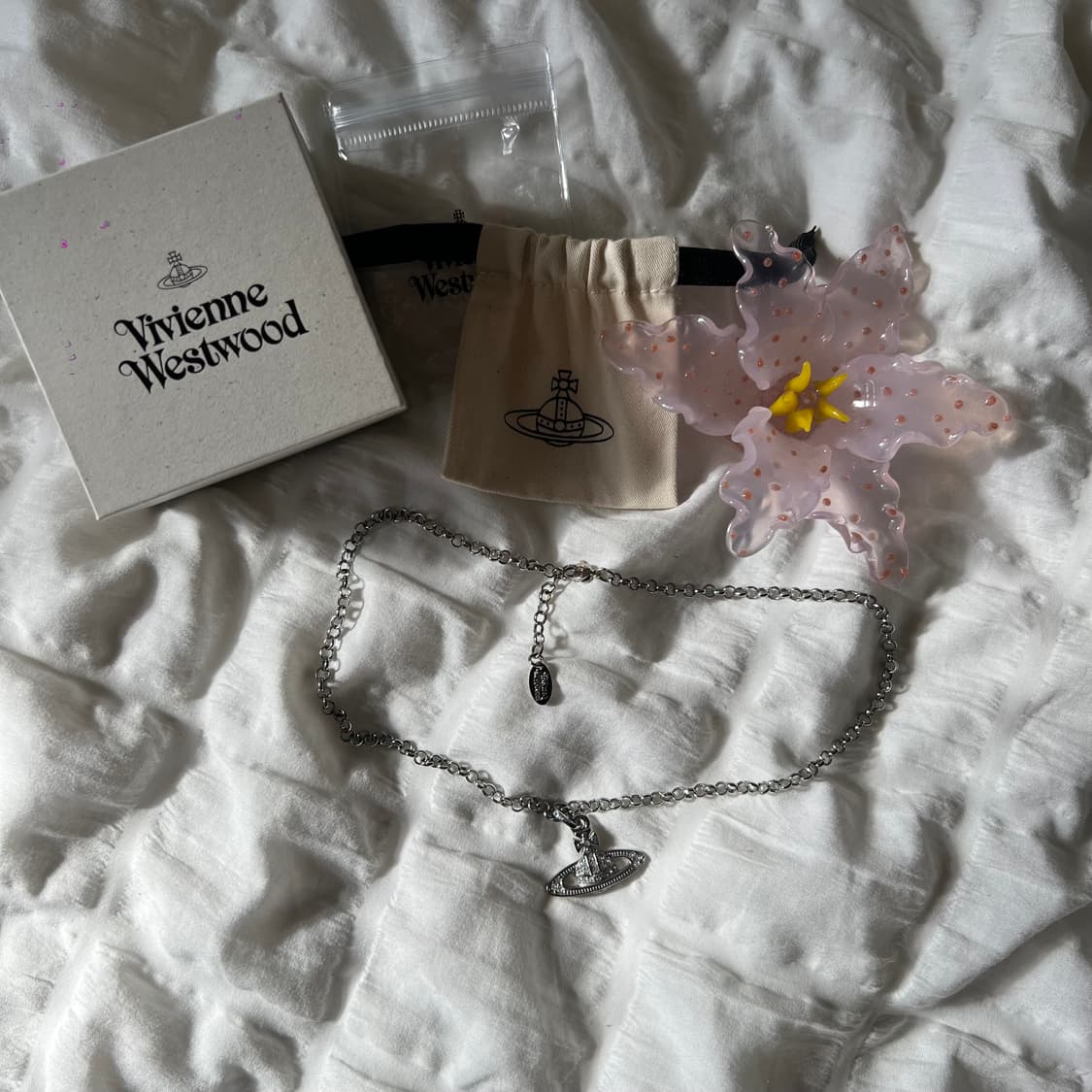 비비안웨스트우드 미니 바스 릴리프 펜던트 네크리스 상품이미지8