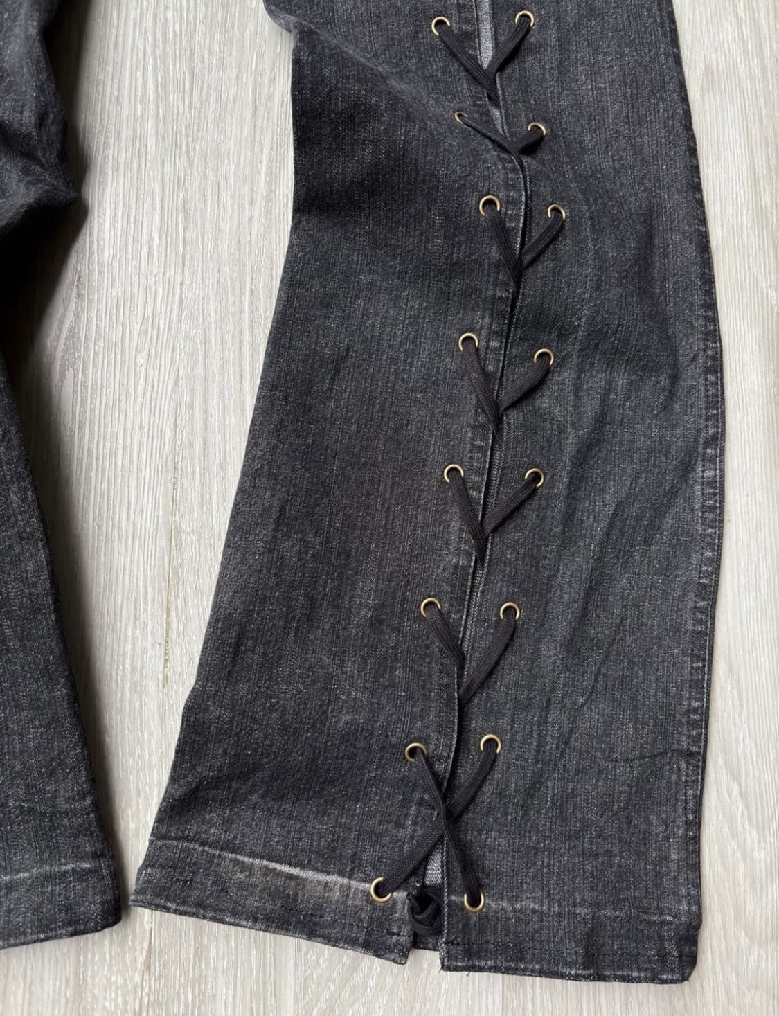 green eye 레이스업 플레어 팬츠 상품이미지5