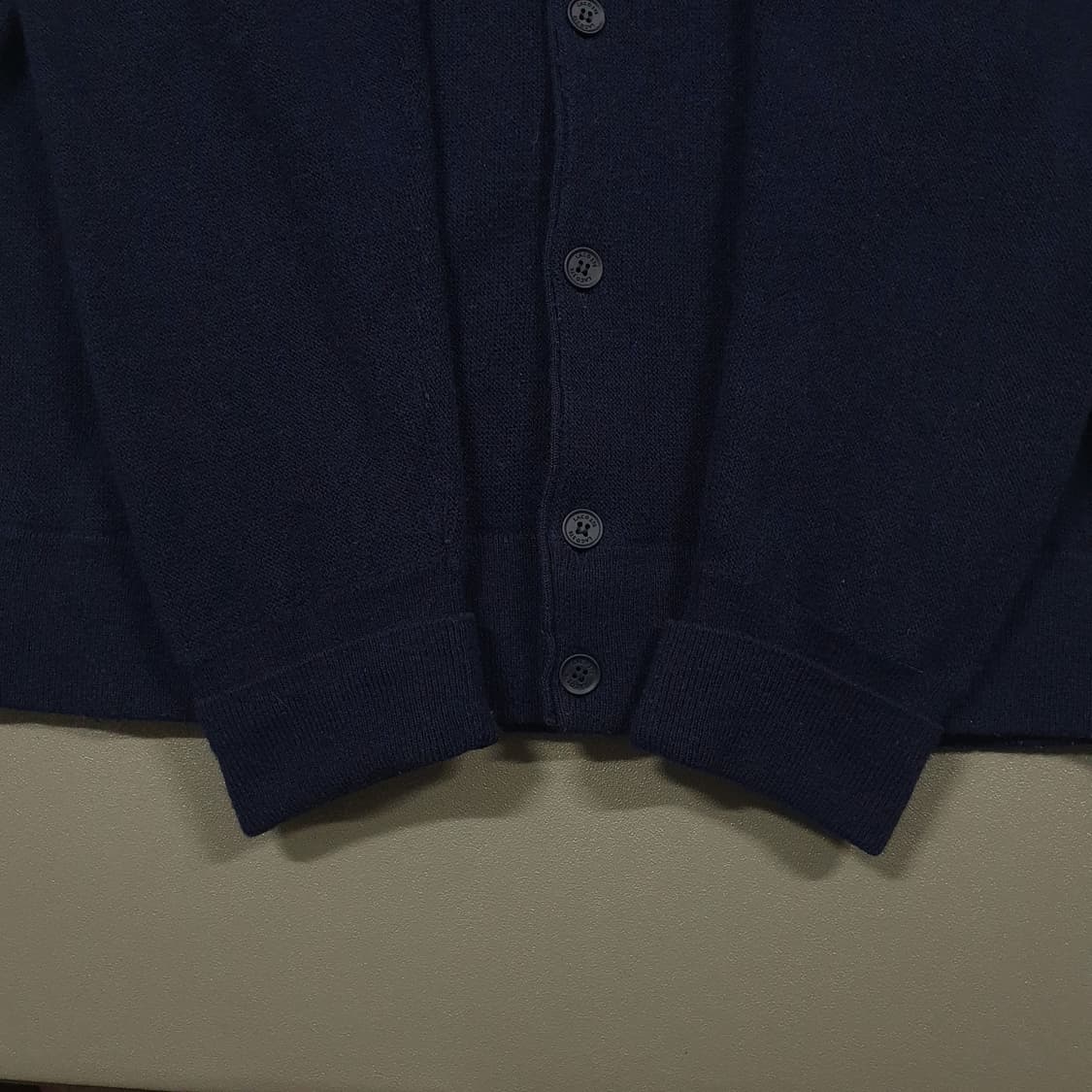 110 (2XL) 라코스테 신형 21FW 남성 링스 와이넥 니트 가디건 상품이미지5