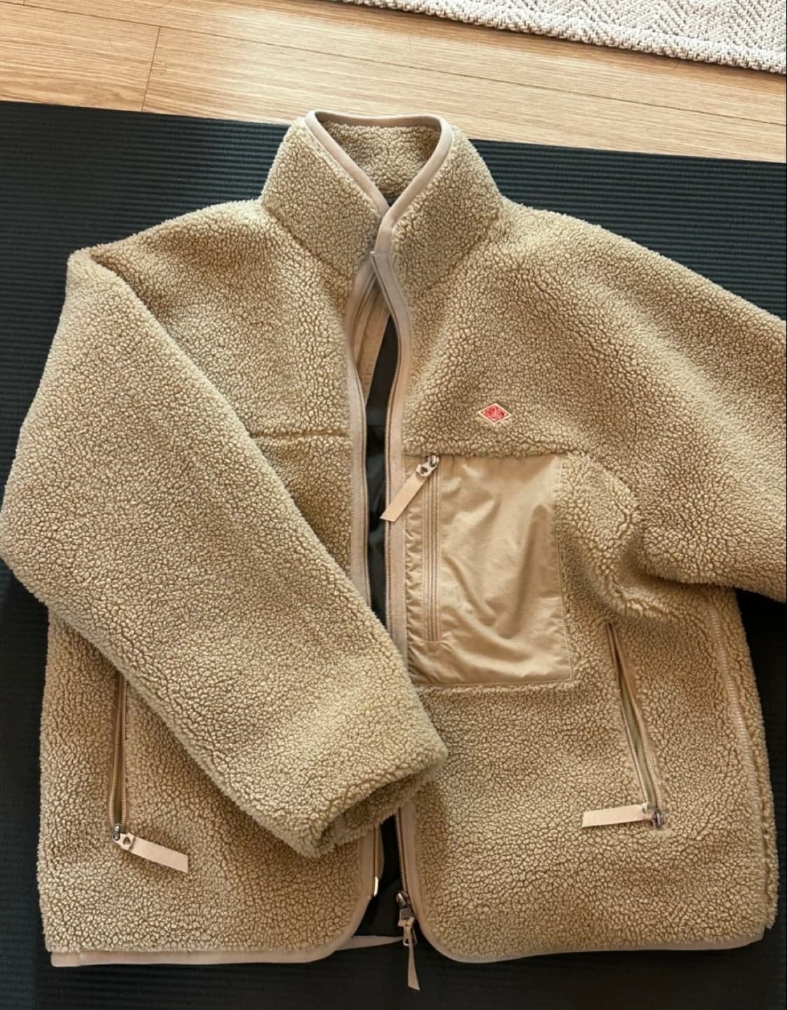 단톤 후리스 베이지 (크림 매물 없음) 상품이미지1