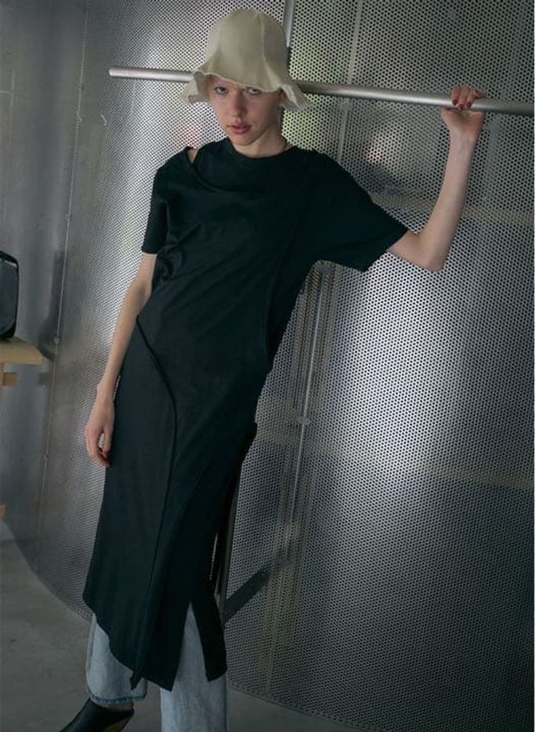 Twist Long Tee Dress 상품이미지1
