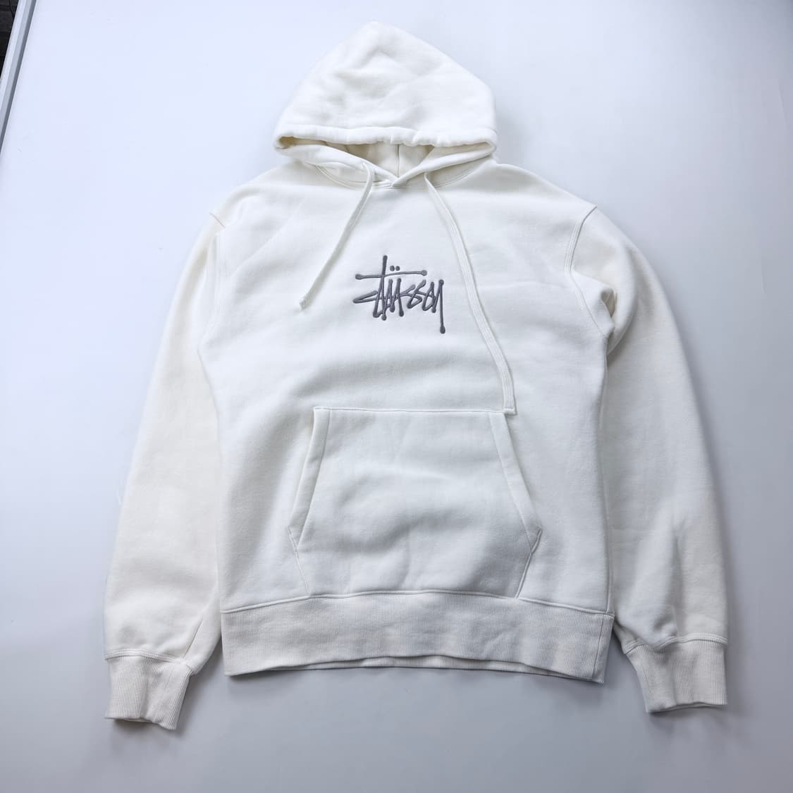 스투시 빅 스톡로고 화이트 후드티셔츠 상품이미지2