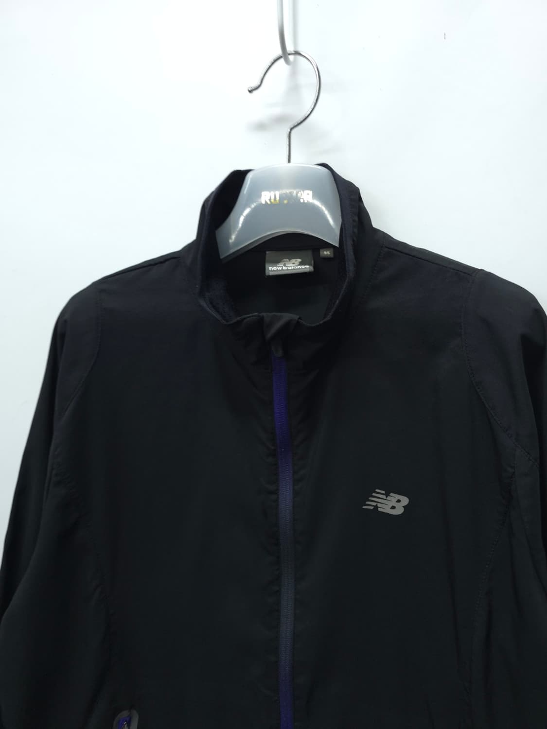 뉴발란스 초경량 바람막이 ( 여성66 ) 상품이미지2