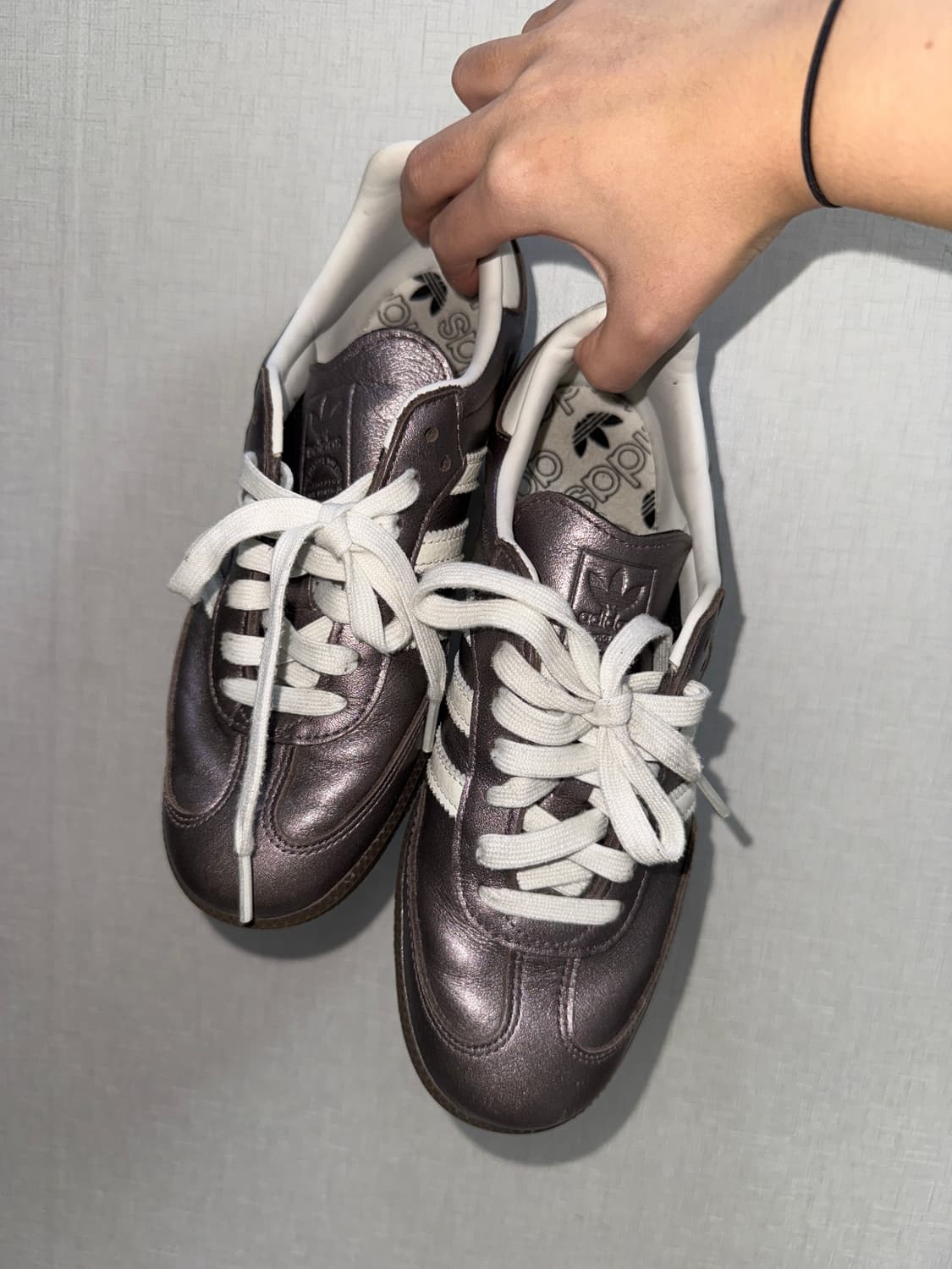 아디다스 삼바 og 실버 오프 화이트 검 상품이미지1