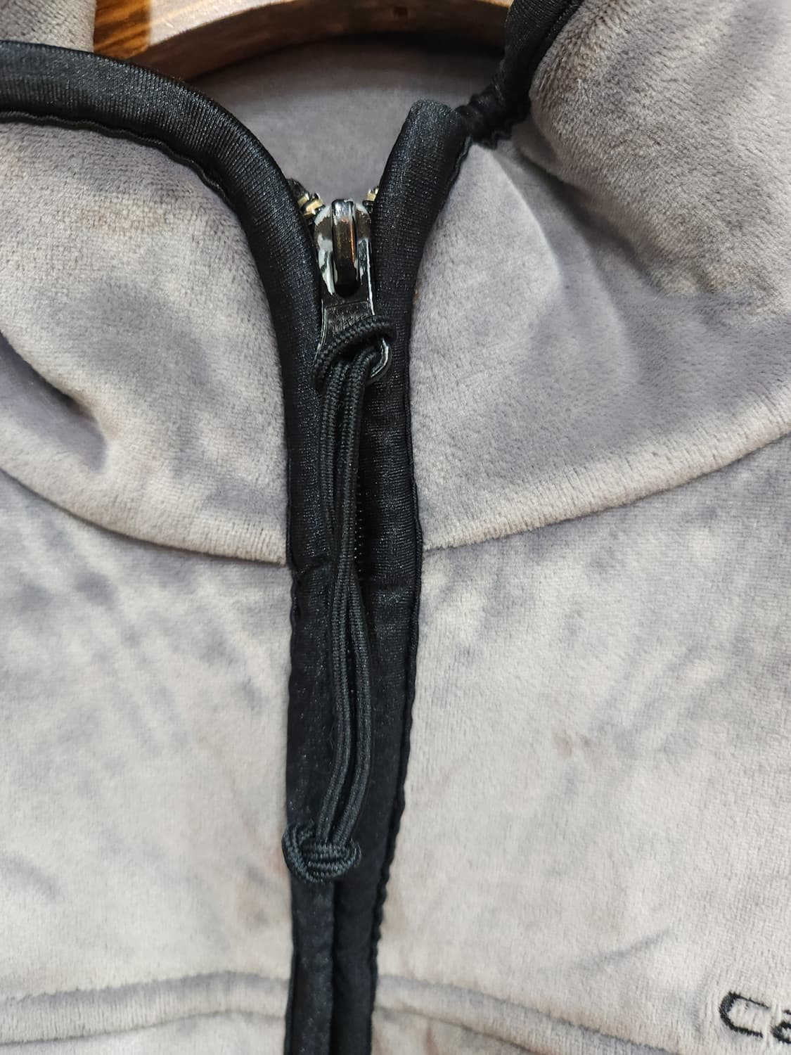 칼하트 80s 그레이 벨벳 후리스 집업자켓

 상품이미지3