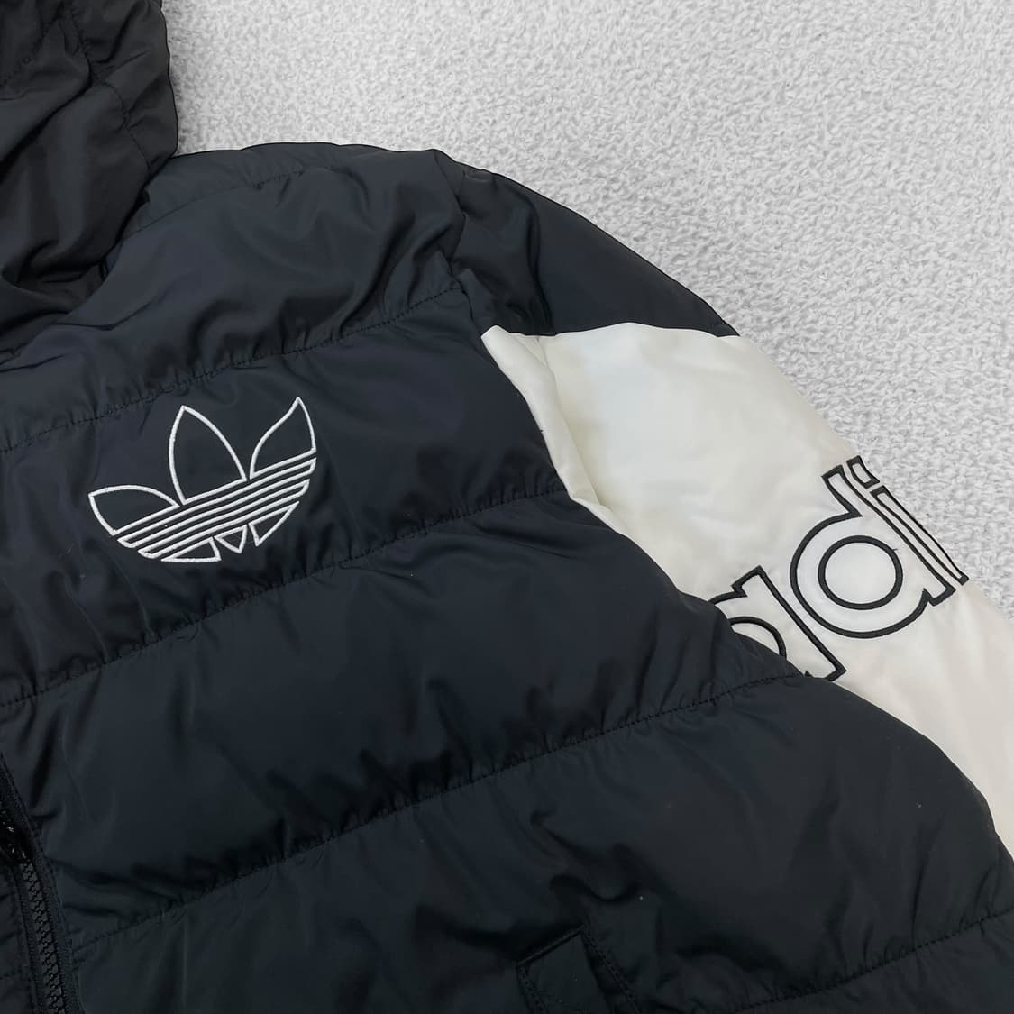 아디다스 오리지널 크롭 푸퍼 후드 패딩 상품이미지3