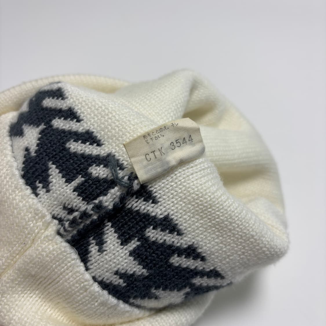 노르딕 트리 자수 비니 상품이미지3