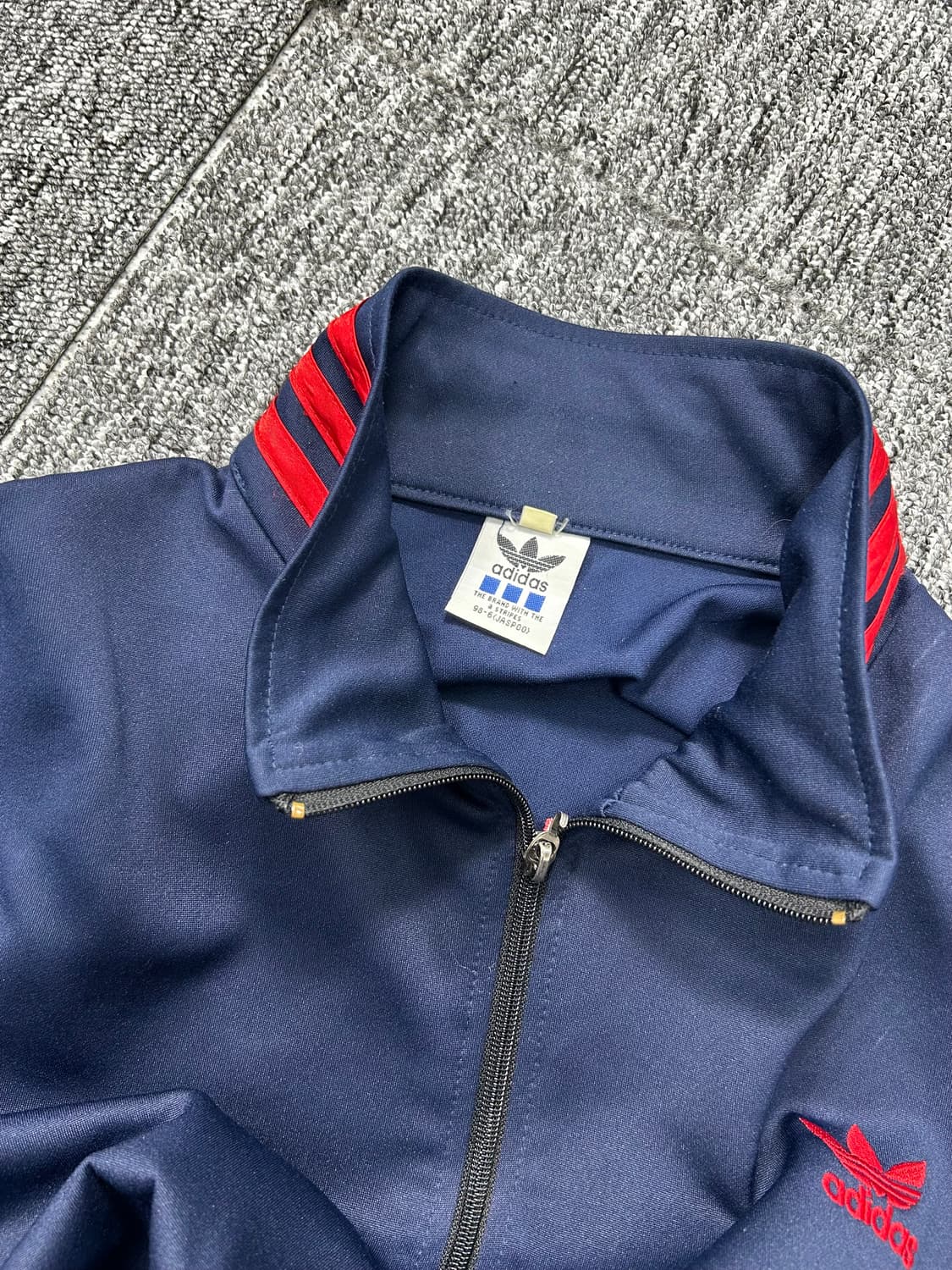 아디다스 빅로고 네이비 레드 트랙탑 져지 상품이미지6