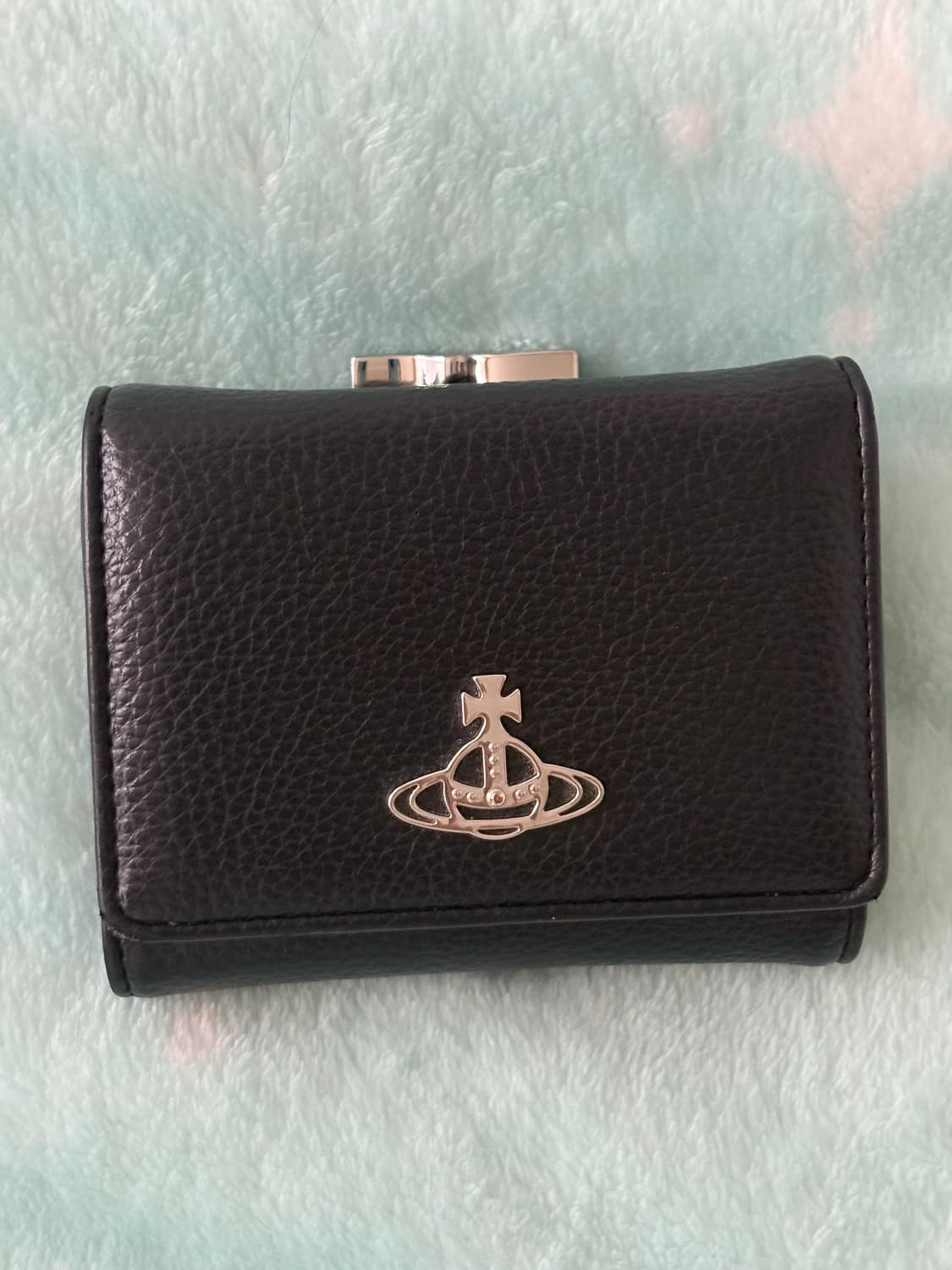 비비안 웨스트우드 스몰 프레임 지갑 블랙 상품이미지6