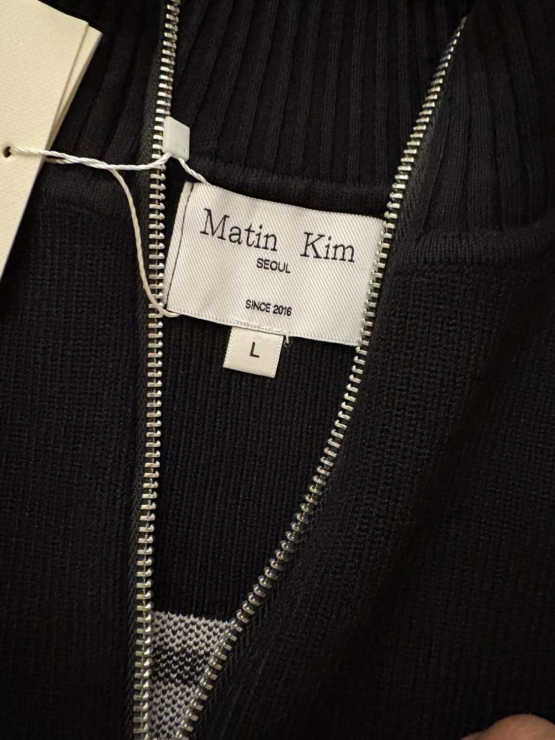 마뗑킴 마틴킴 스펠포인트 니트 집업 L (새상품) 상품이미지2