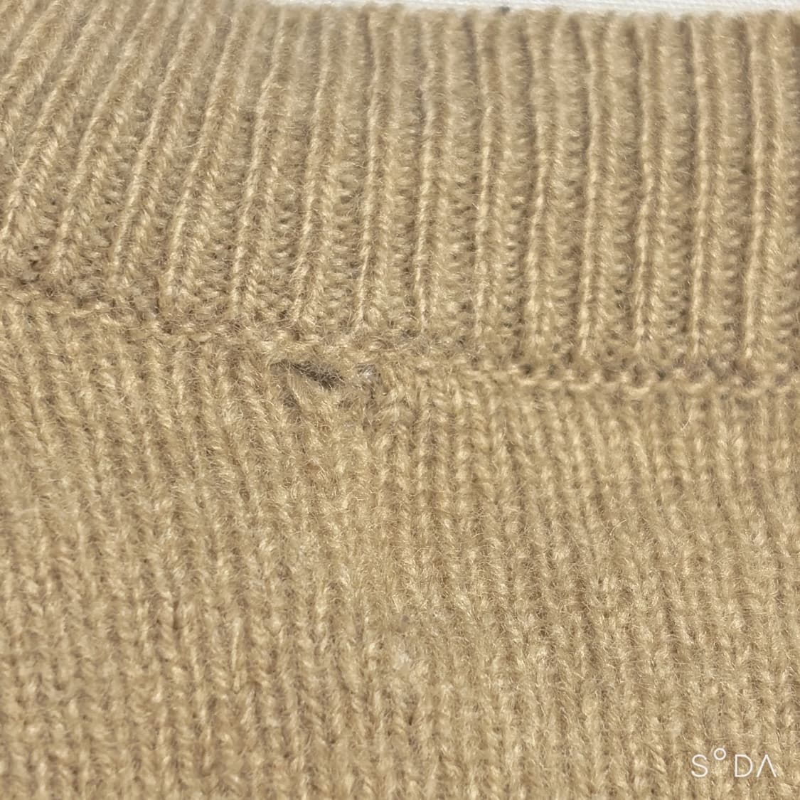 꼼데가르송 블랙 하트 가디건 베이지 상품이미지4