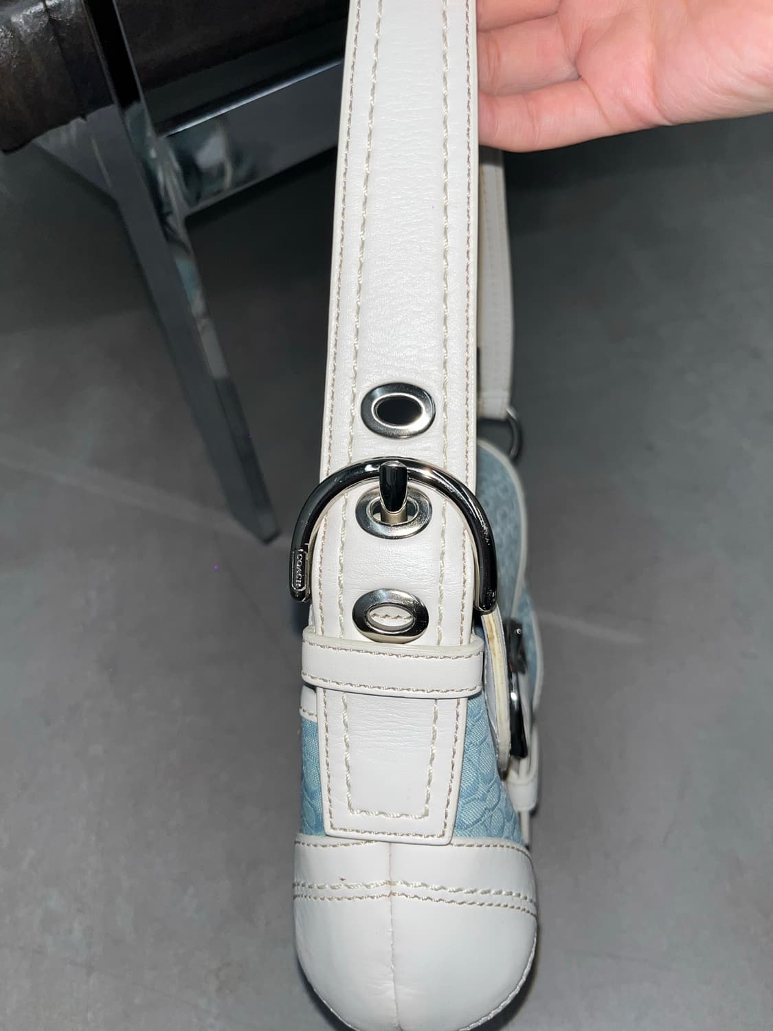 Coach sky blue basic shoulder bag 상품이미지4