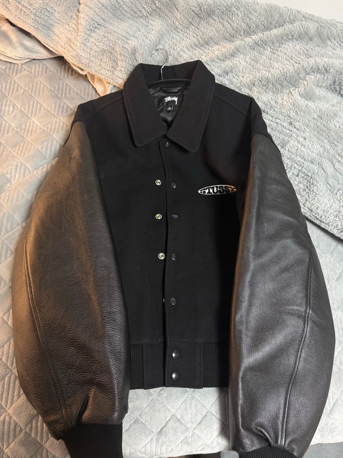 스투시 글로브 바시티 XL 상품이미지1