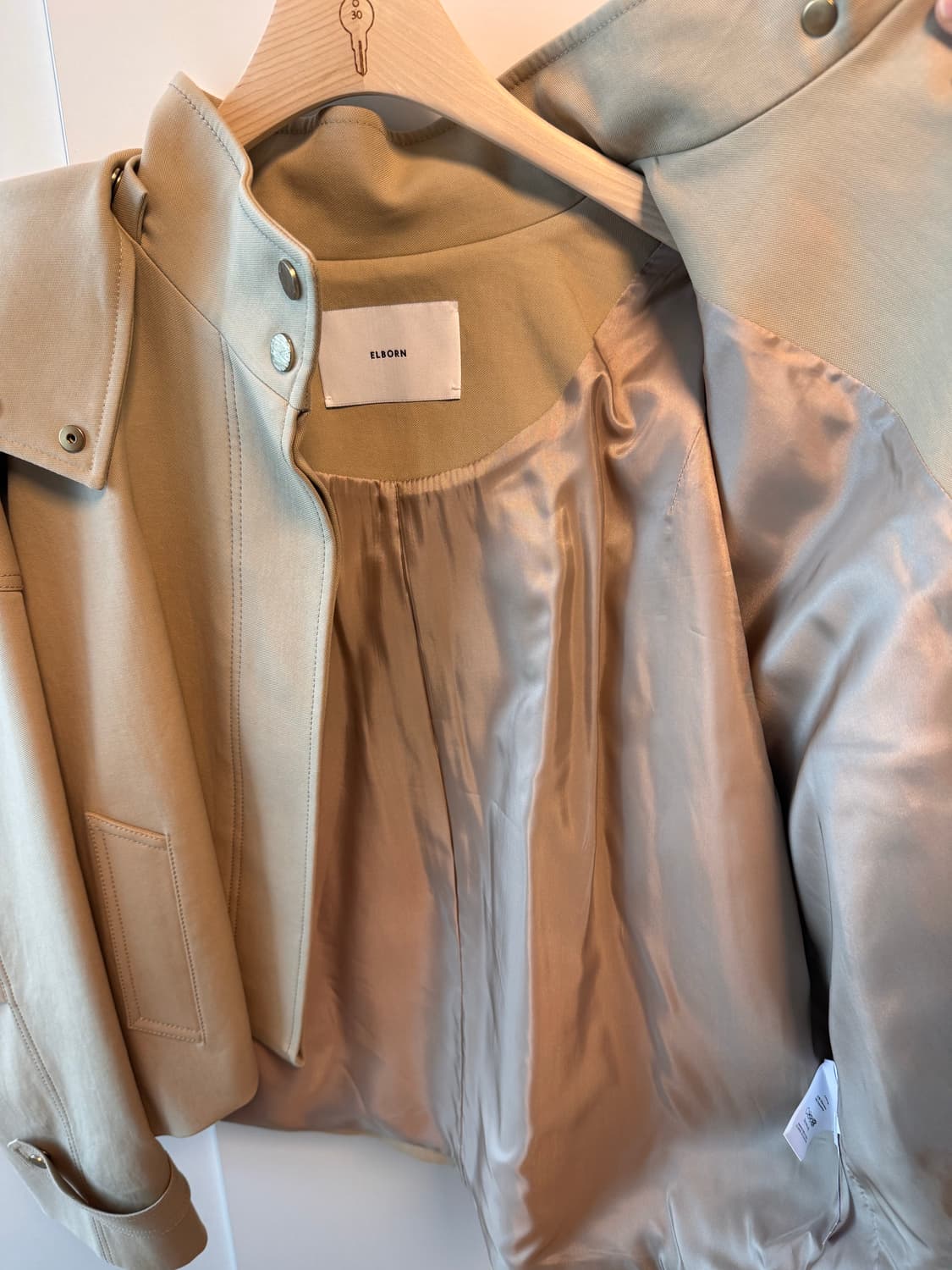 엘보른 elborn 숏 트렌치 (36사이즈) 상품이미지3