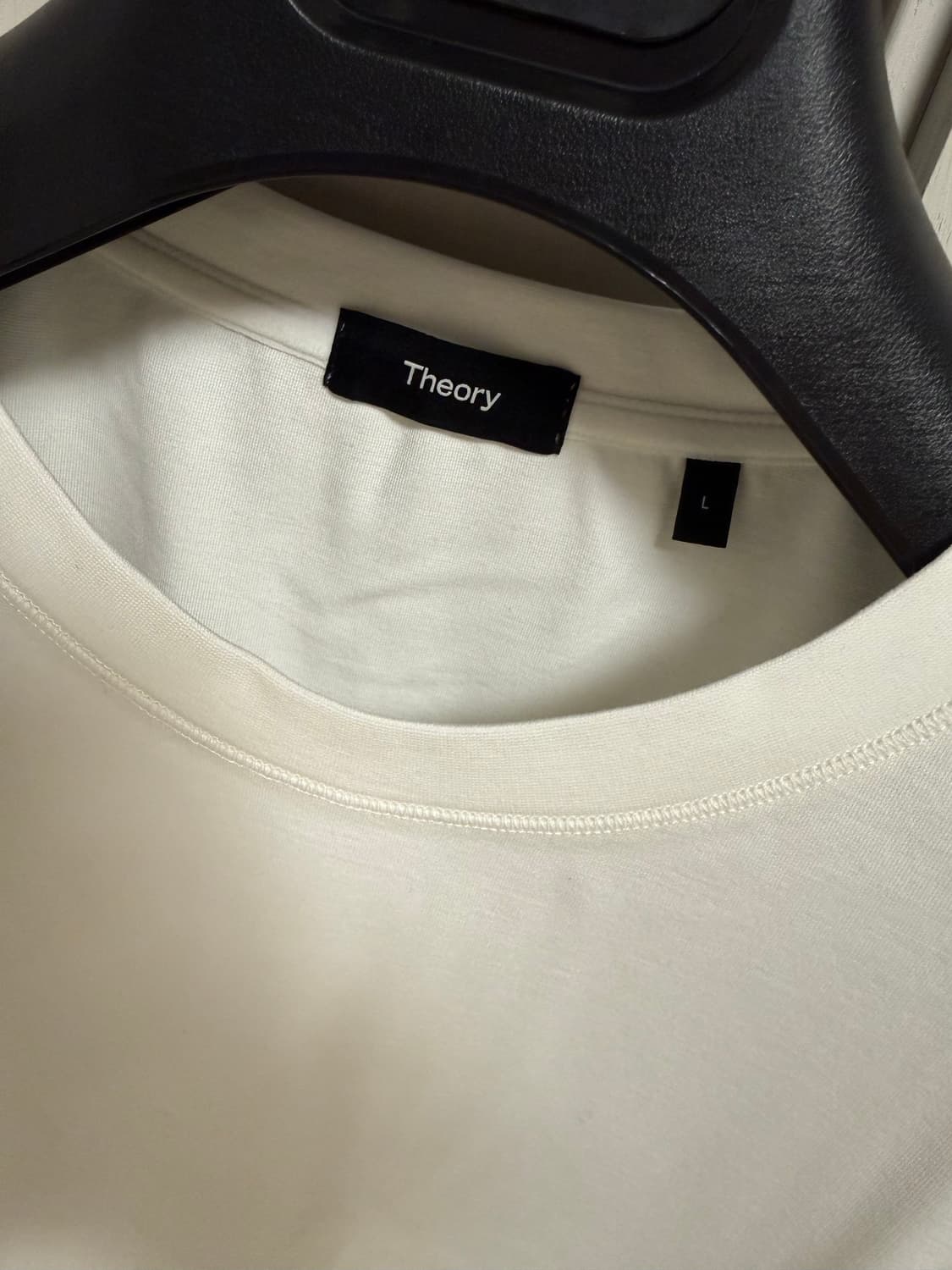 남성 띠어리 반팔티셔츠 화이트 L사이드 상품이미지3