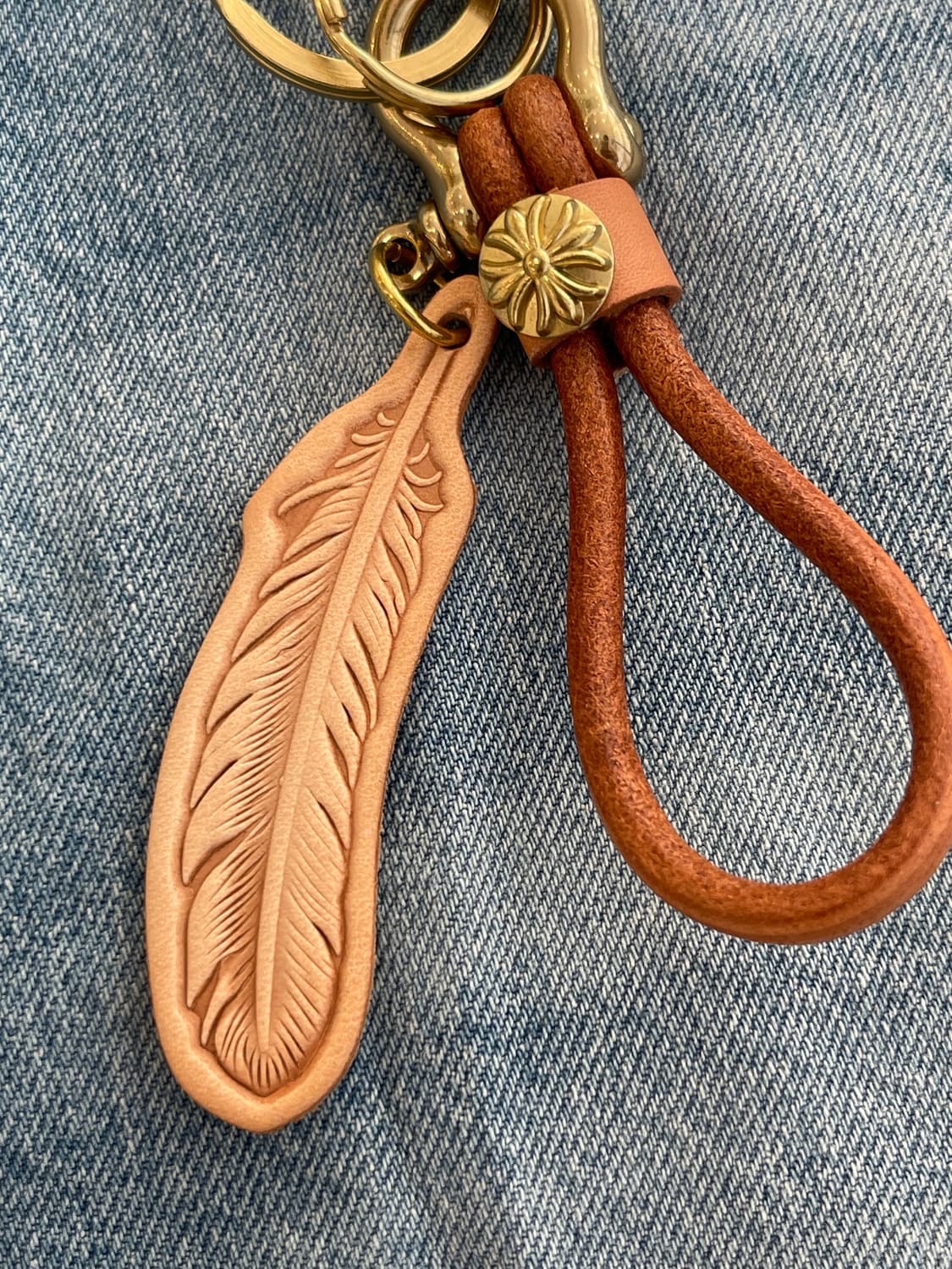 Feather Leather Key Holder 상품이미지3