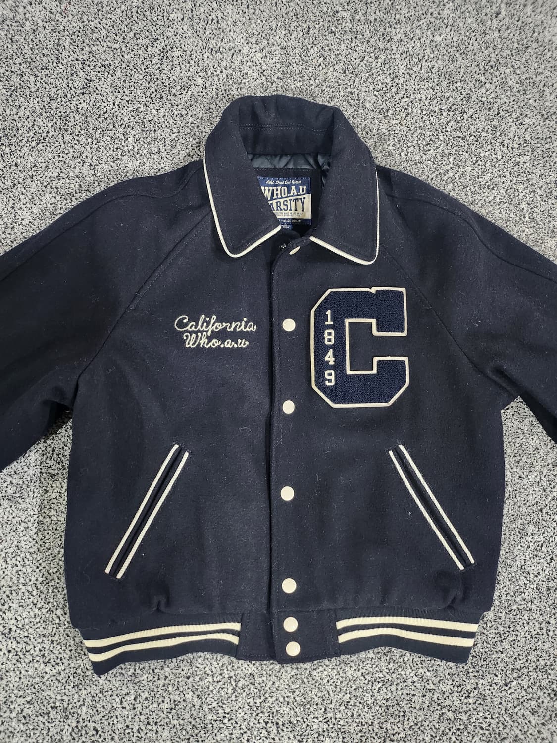 WHO.A.U 스타디움 자켓 상품이미지1