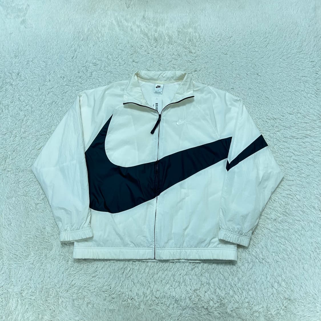 Nike Big Swoosh White Windbreaker 상품이미지4