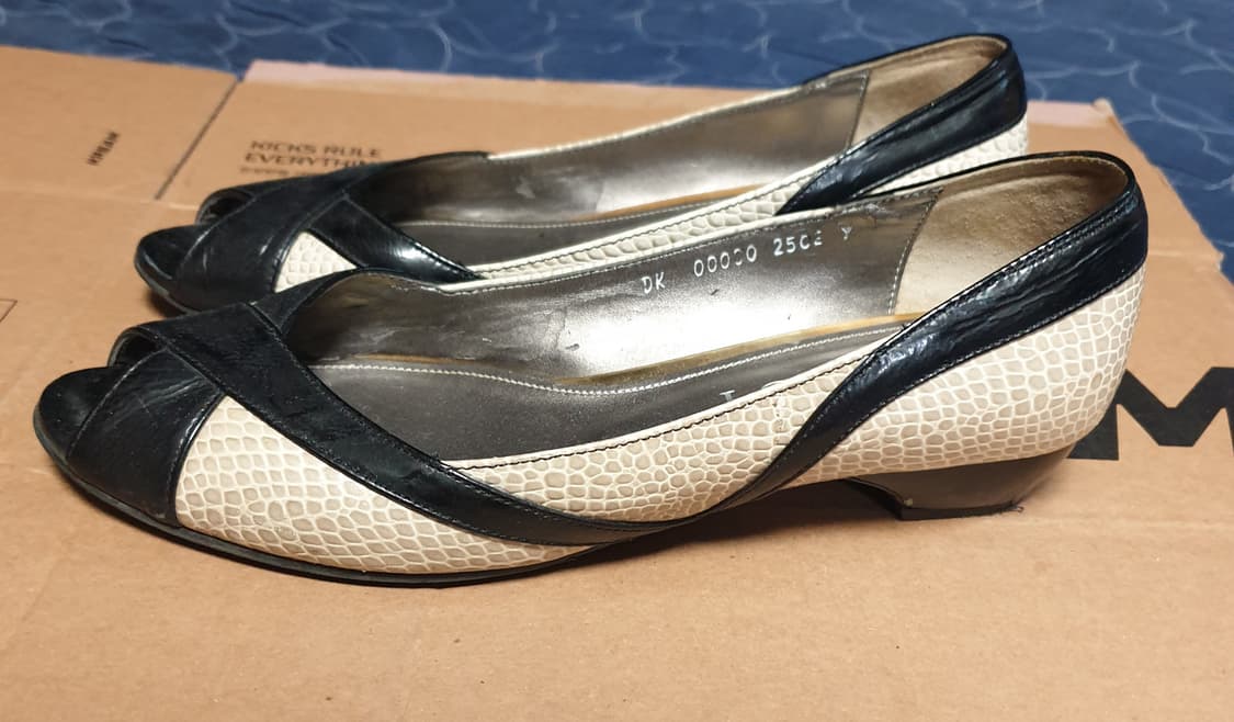 탠디 오픈토 크로커다일패턴 숏 펌프스 (250) 상품이미지3